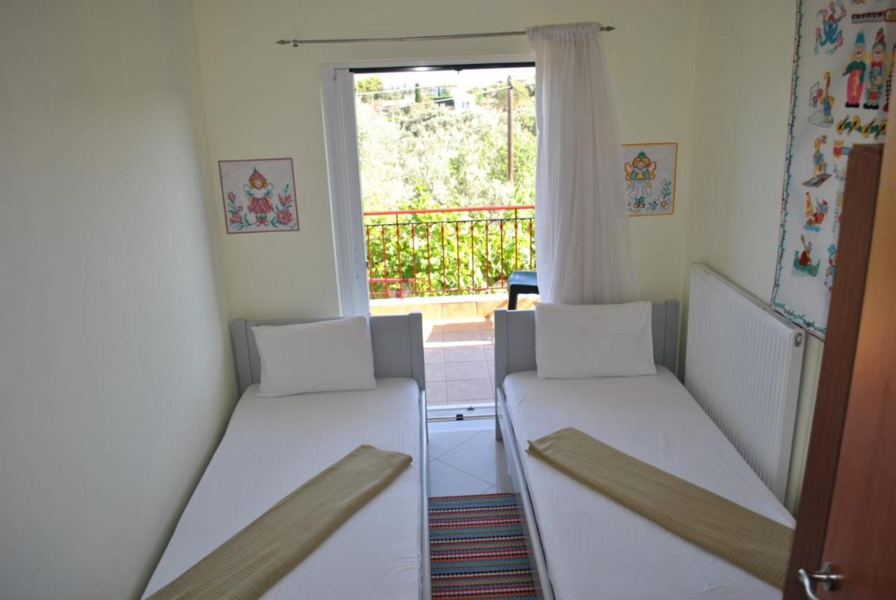 Monika Lefkada Otel Tsoukaládhes Dış mekan fotoğraf