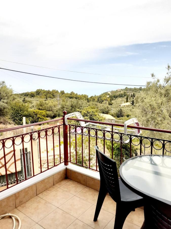 Monika Lefkada Otel Tsoukaládhes Dış mekan fotoğraf