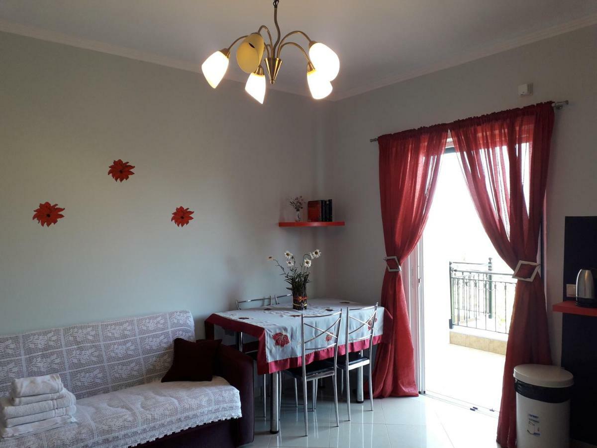 Monika Lefkada Otel Tsoukaládhes Dış mekan fotoğraf